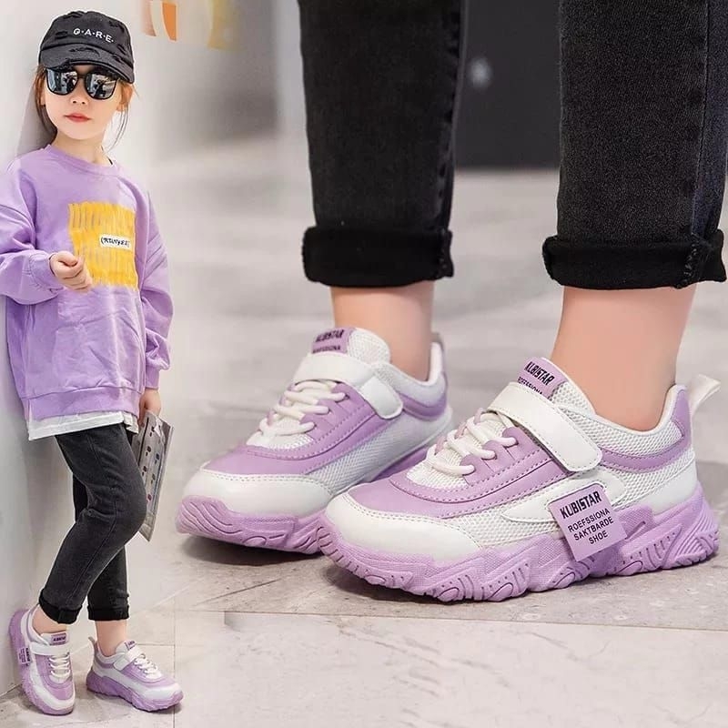 Sepatu Sneakers Anak /Sepatu Sport Anak