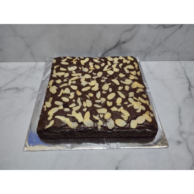

Brownies Shiny Crust ukuran 20x20 Super Nyoklat / Brownies Fudgy