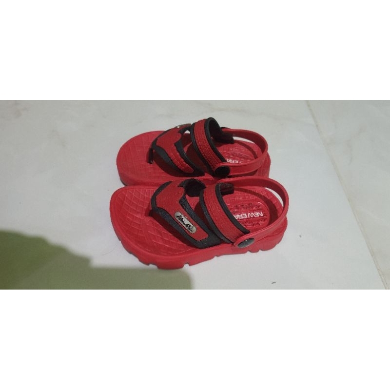 SEPATU SENDAL ANAK PRELOVED NEW ERA BEKAS