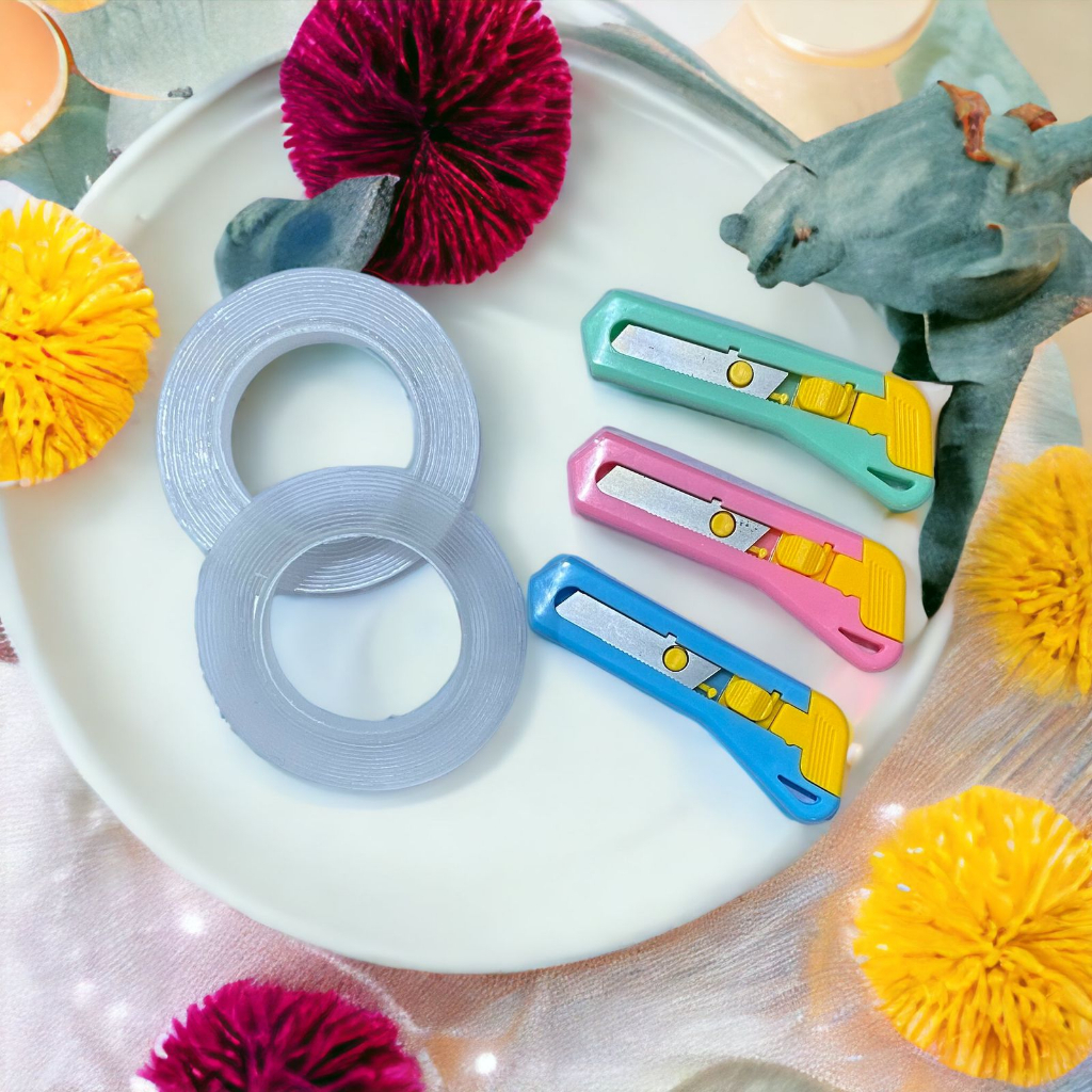 

Cutter Mini Portable Dan Double Tape Gel 2In1 Kater Kecil Polos Pemotong Kertas Paper Cutter & Isolasi Bening 2 Sisi Anti Air Travel Kit Tape Multifungsi Perekat Dinding Tembok Tanpa Bekas Selotip Super Kuat Waterproof
