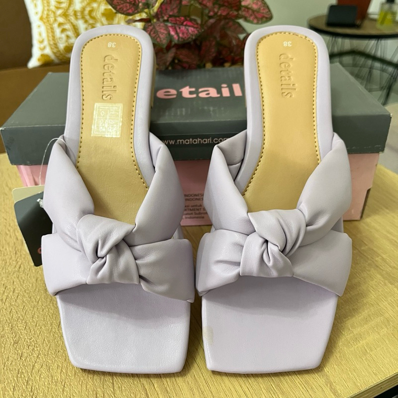 sandal wanita details ungu