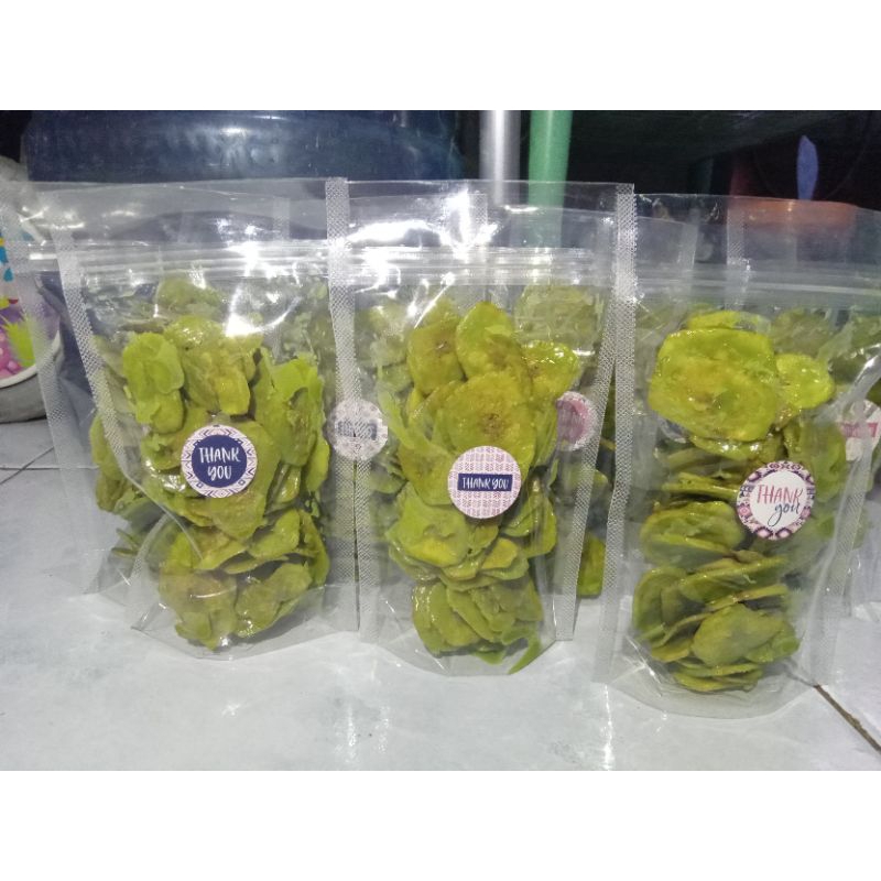 

Kripik pisang cokelat aneka varian rasa. kripik pisang cokelat | kripik pisang strawberry | kripik pisang matcha | kripik pisang tiramisu