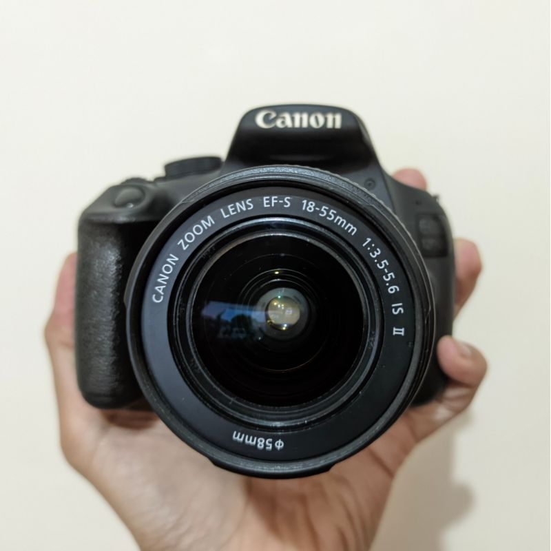 kamera DSLR Canon EOS 1200D