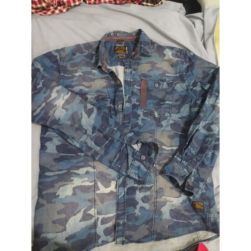 PRELOVED kemeja jeans army biru s.oliver