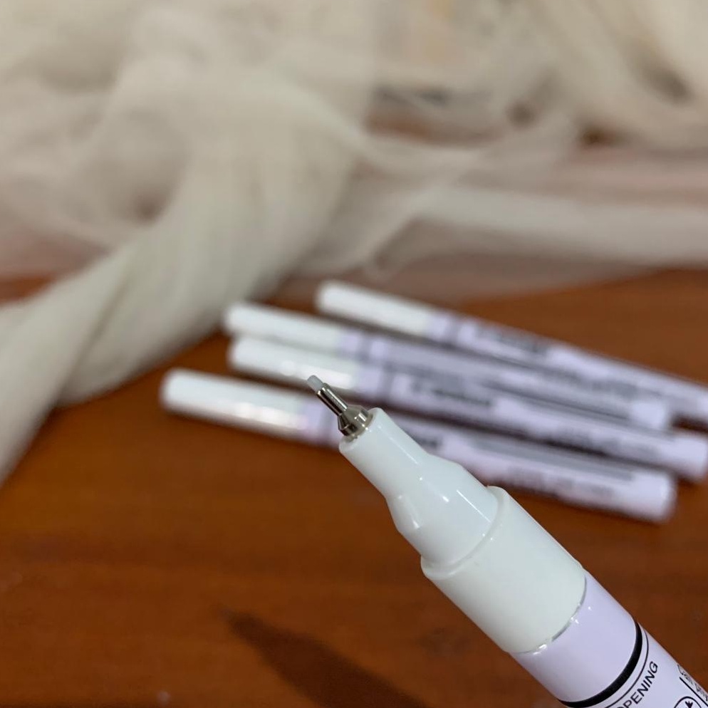 

Kekinian SPIDOL PAINT MAKER SNOWMAN WHITE PERMANEN WQA