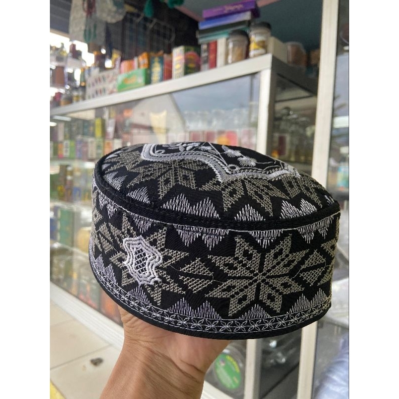 KOPIAH MALAYSIA/KOPIAH MALAYSIA MOTIV BUNGA