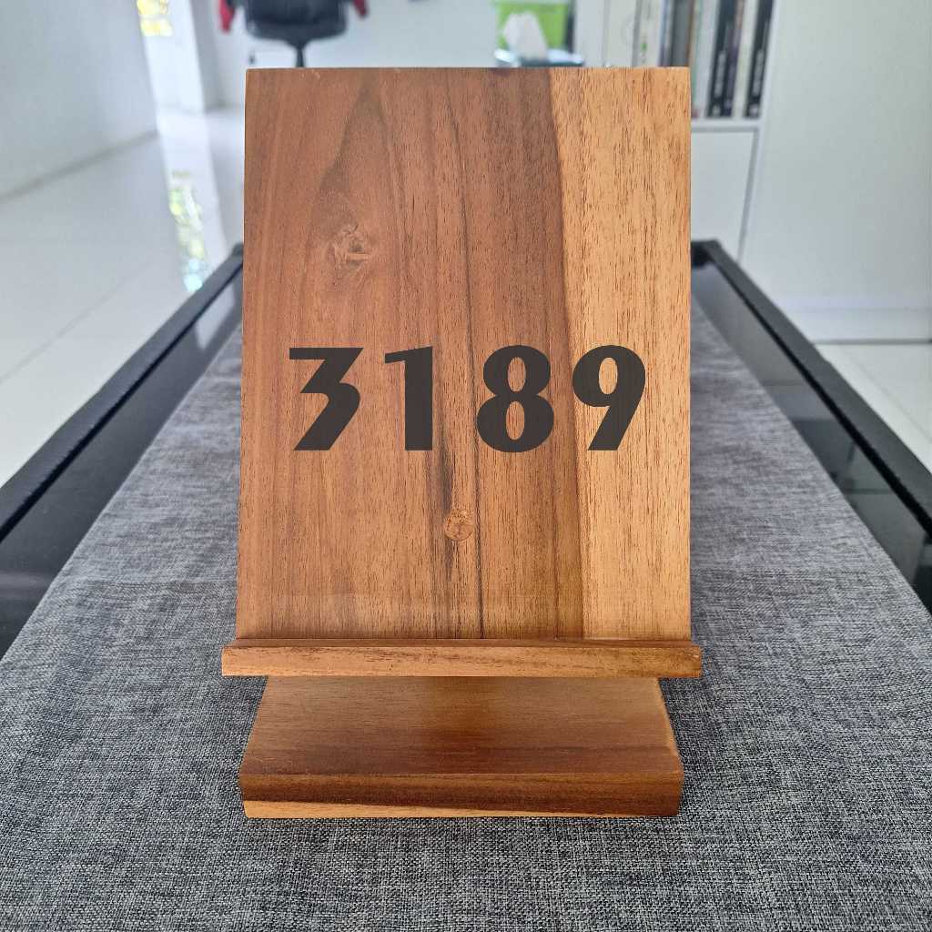 Wooden table number nomor meja kayu tbnb 3189