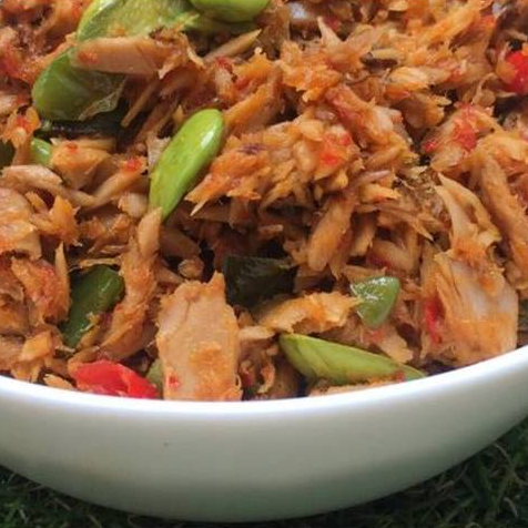 

Tongkol Suwir Petai Balado Pedas 200gr frozen