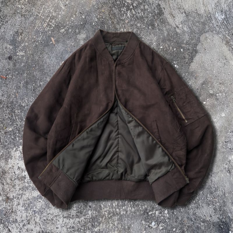Jaket Bomber Suede Uniqlo