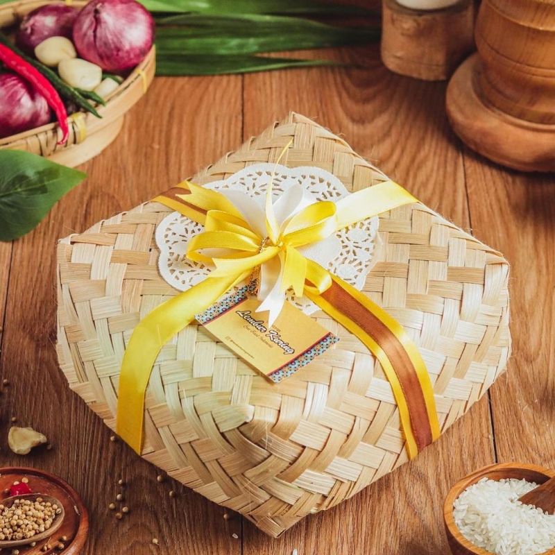 

Besek Bambu Souvernir Snack Box 14x14 50pasang (100pcs)