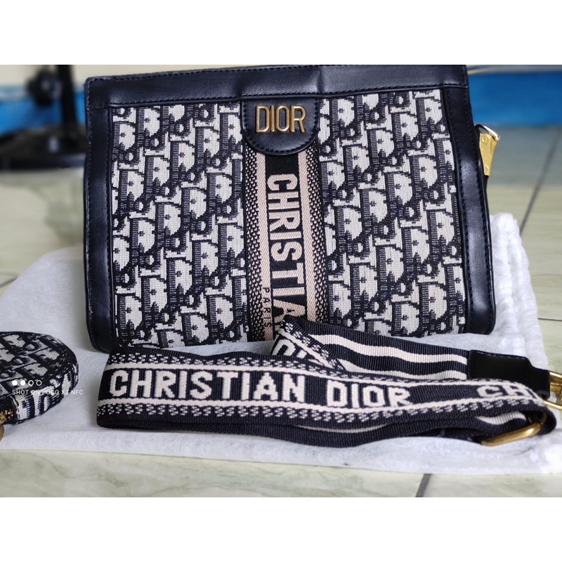 tas mantan dior clutch cetekan magnet tanam