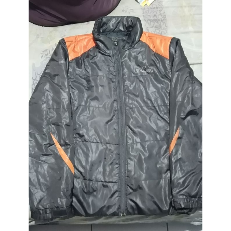 Jaket Bulang merk Spalding