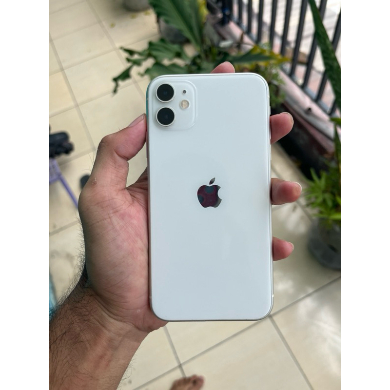 IPHONE 11 64GB ex inter second Fullset MULUS ‼️