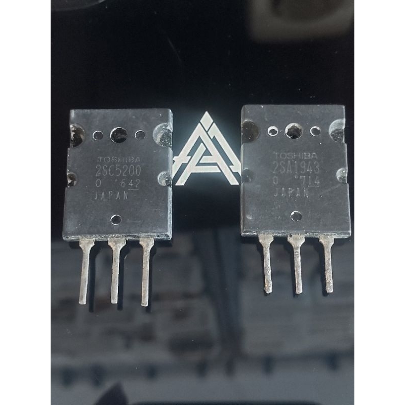TOSHIBA 2SA1943 - 2SC5200 / TTC5200 - TTA1943 1943 5200 CABUTAN