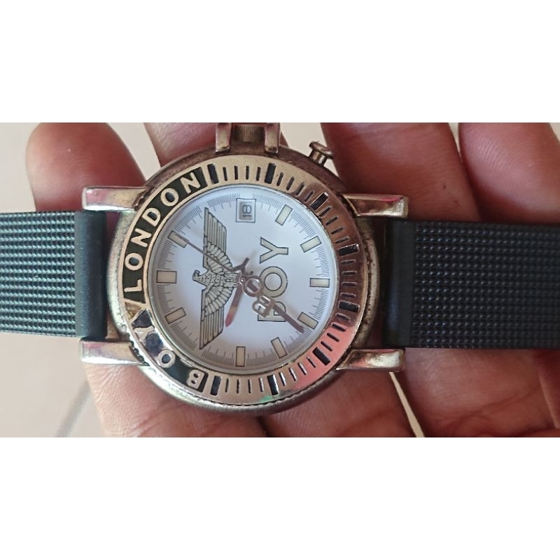 jam tangan pria original Boy London