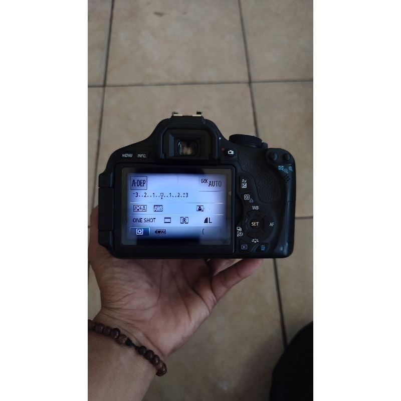canon 600D lensa fix yn 50mm murah