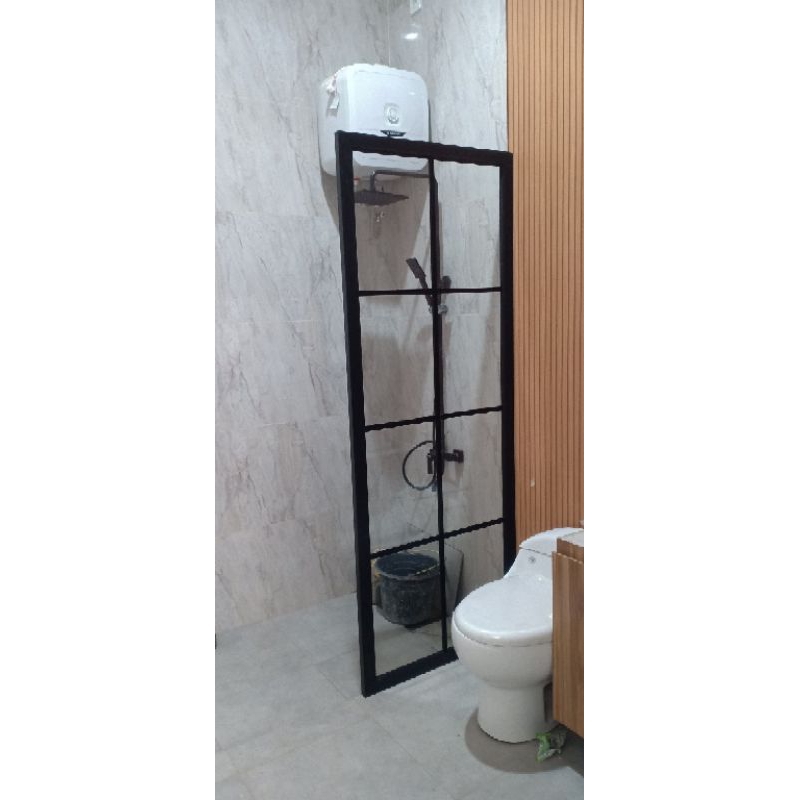 Partisi Kaca Kamar Mandi