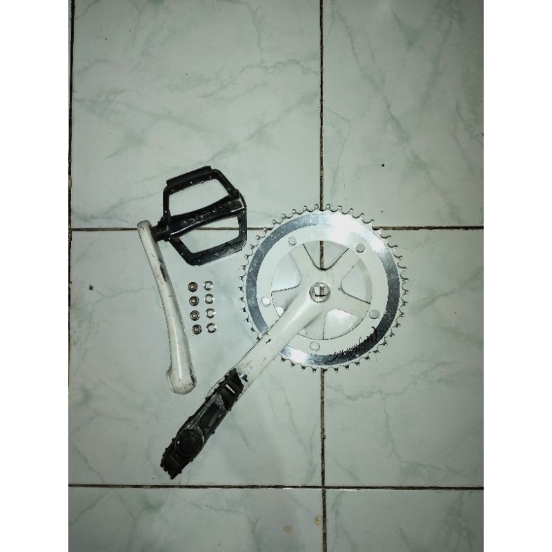 Crankset lasco 46t 165mm bcd 130