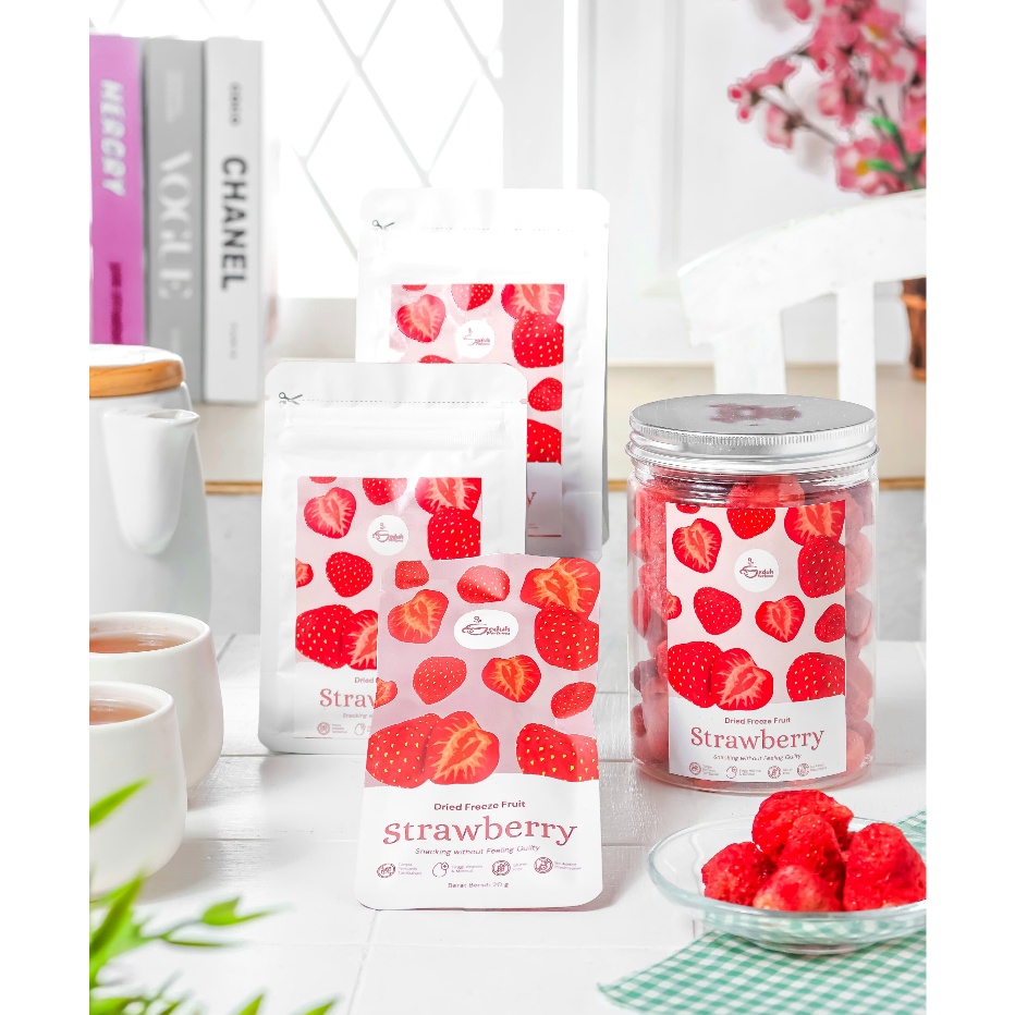 

KF7 Termurah Dried Freeze Strawberry Korea Strawberry kering jumbo kriuk utuh crispy snack viral metode FD