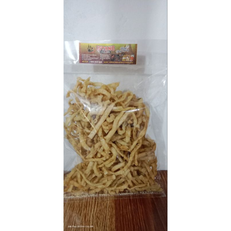 

Kue Bawang Stik 250 gram