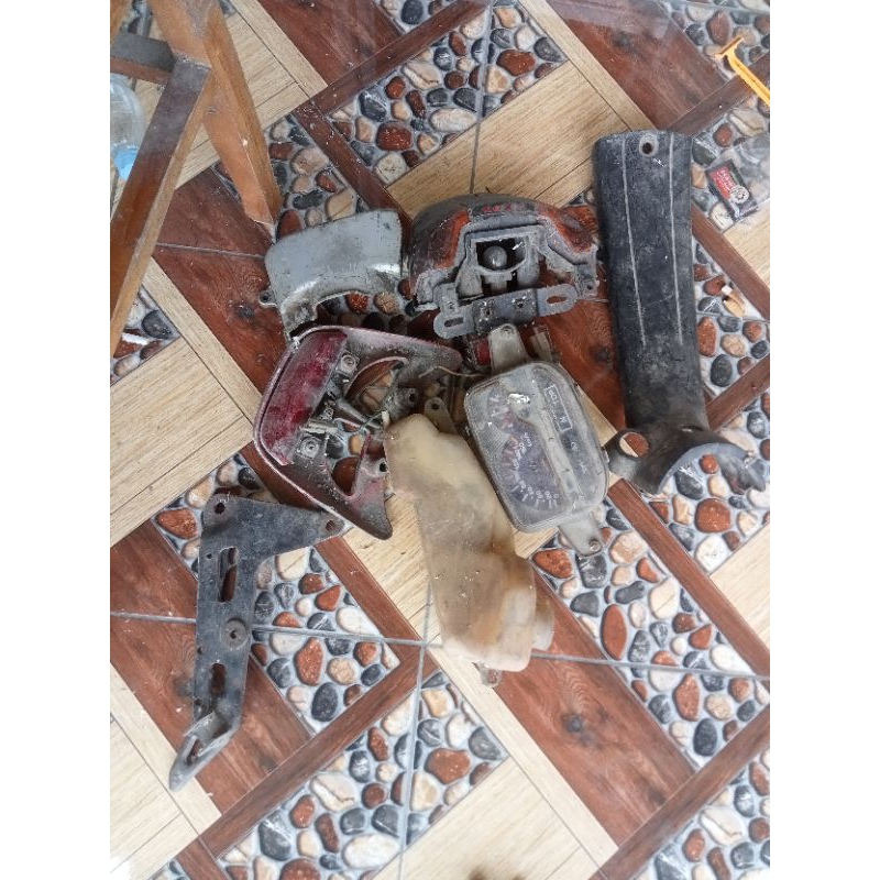 spido set lampu belakang fizr original