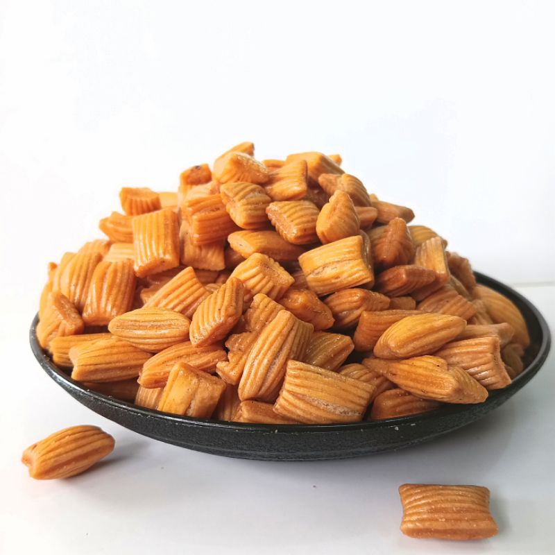 

snack bantal/pang-pang gurih manis