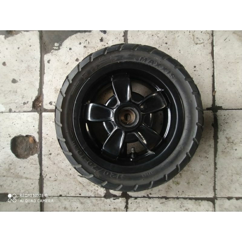 velg ring 10 vespa matic