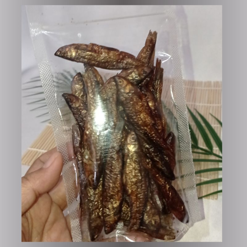 bada masiak | ikan asap | ikan salai oleh oleh khas danau maninjau minang original 100 gr siap saji 