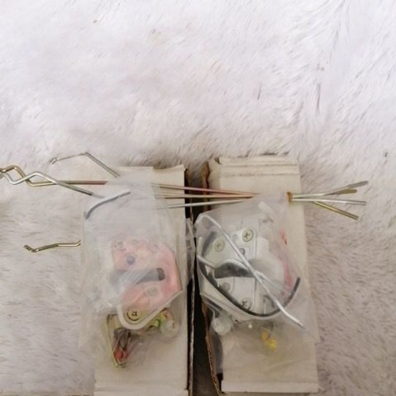 Door Lock Grand Max Avanza Kanan Kiri