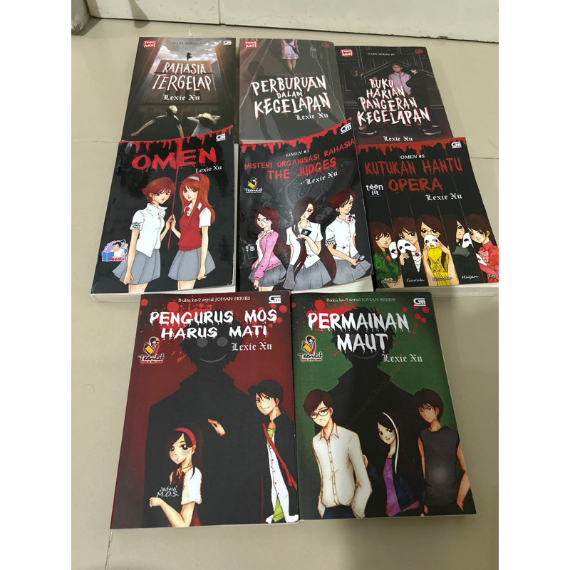 PRELOVED - Novel teenlit Lexie xu / buku misteri / cerita thriller / OMEN SERIES / DARK SERIES / BAY