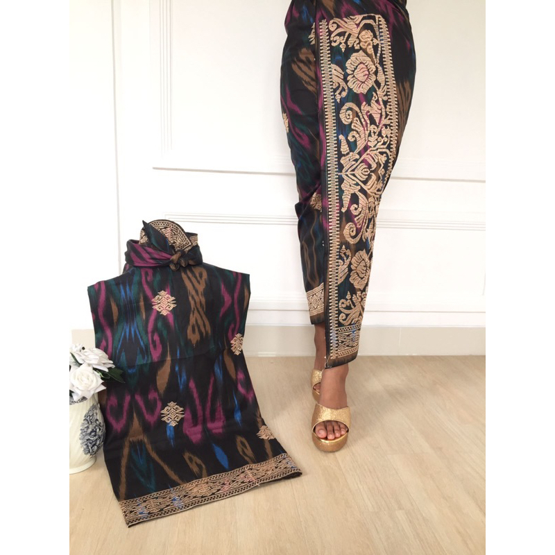 Set Couple (Wanita+Pria), Kamen Lembaran, kamen couple bordir,Saput, Udeng Setengah Jadi Motif Endek