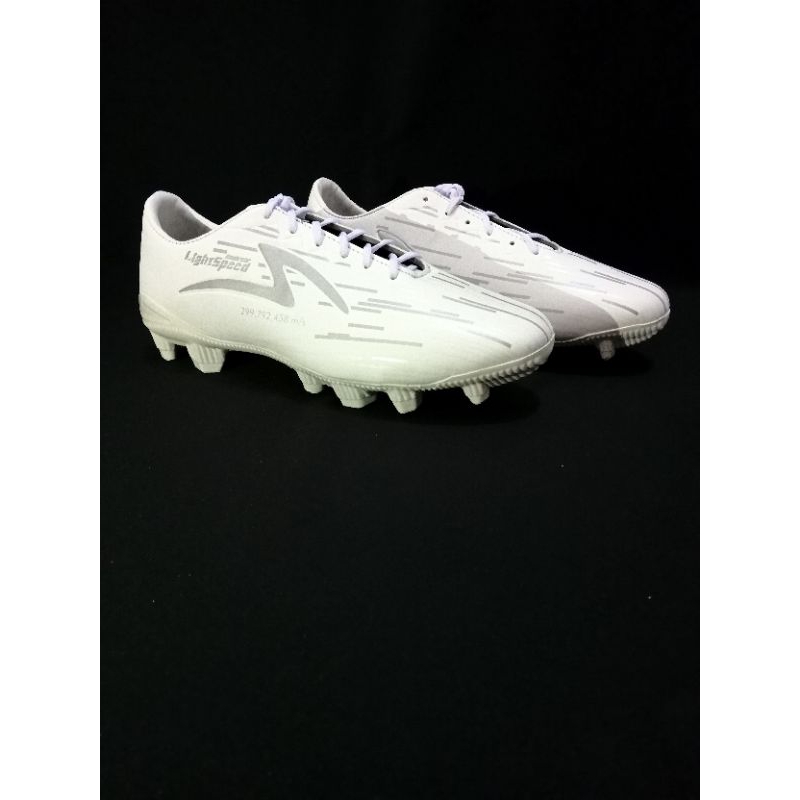 Sepatu  bola spech lightspeed infinity/ promo sepatu bola grosir