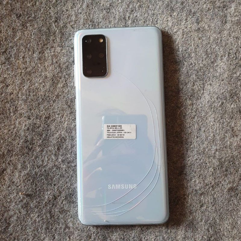 Samsung S20+,  minus pemakaian