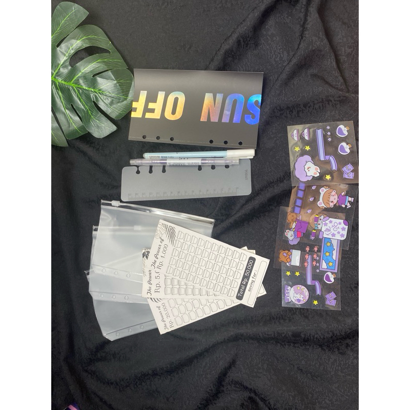 

binder menabung hitam untuk pemula