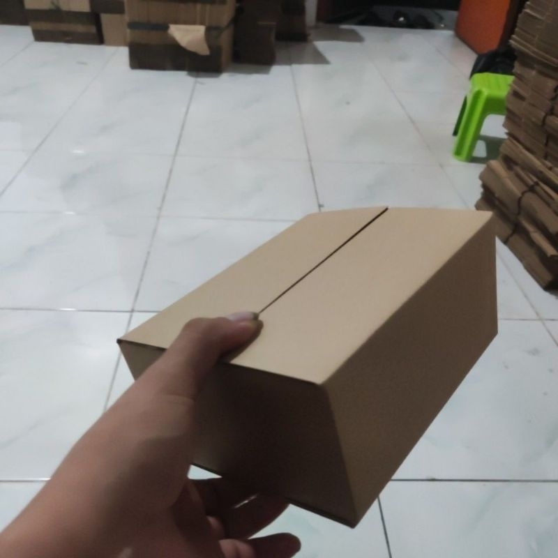 

Kardus Uk 18x13x8 cm IND