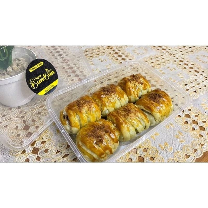 

Bolen pisang/keju coklat/isi 6pc/bolen home made