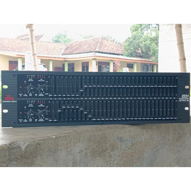 EQUALIZER DBX 2231+ SUB Limiter SECOND
