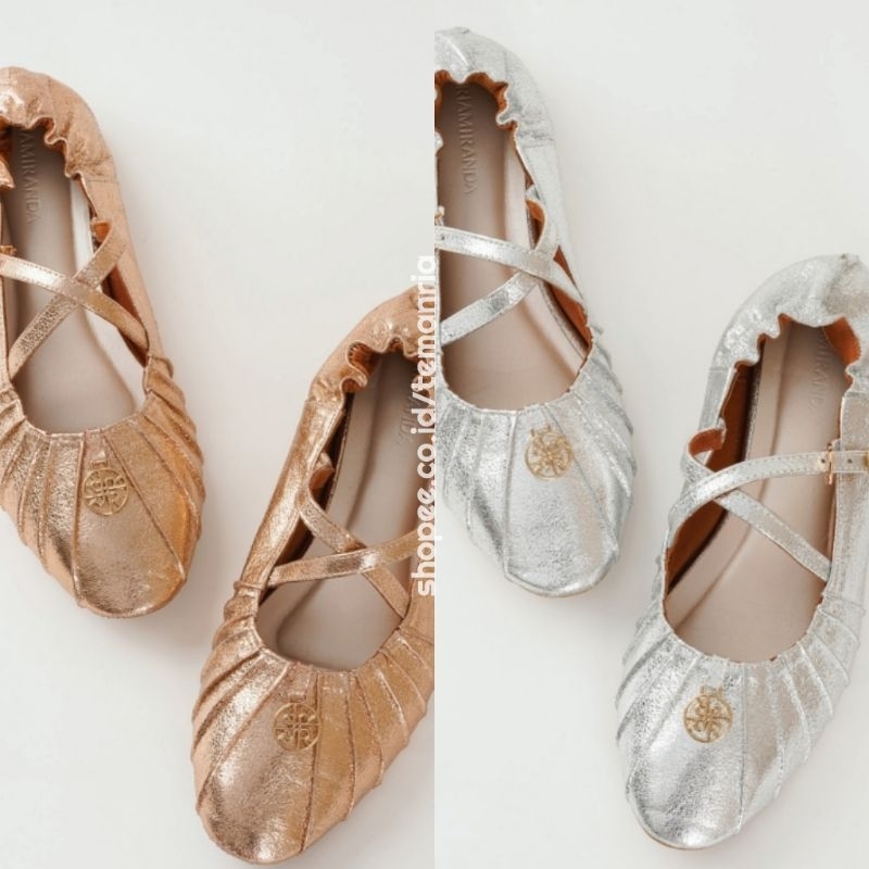 SEDRE GATHERED SHOES Riamiranda Raya Collection 2024