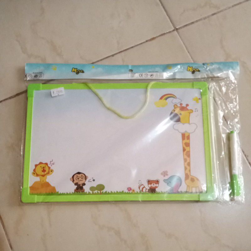 

papan tulis/whiteboard