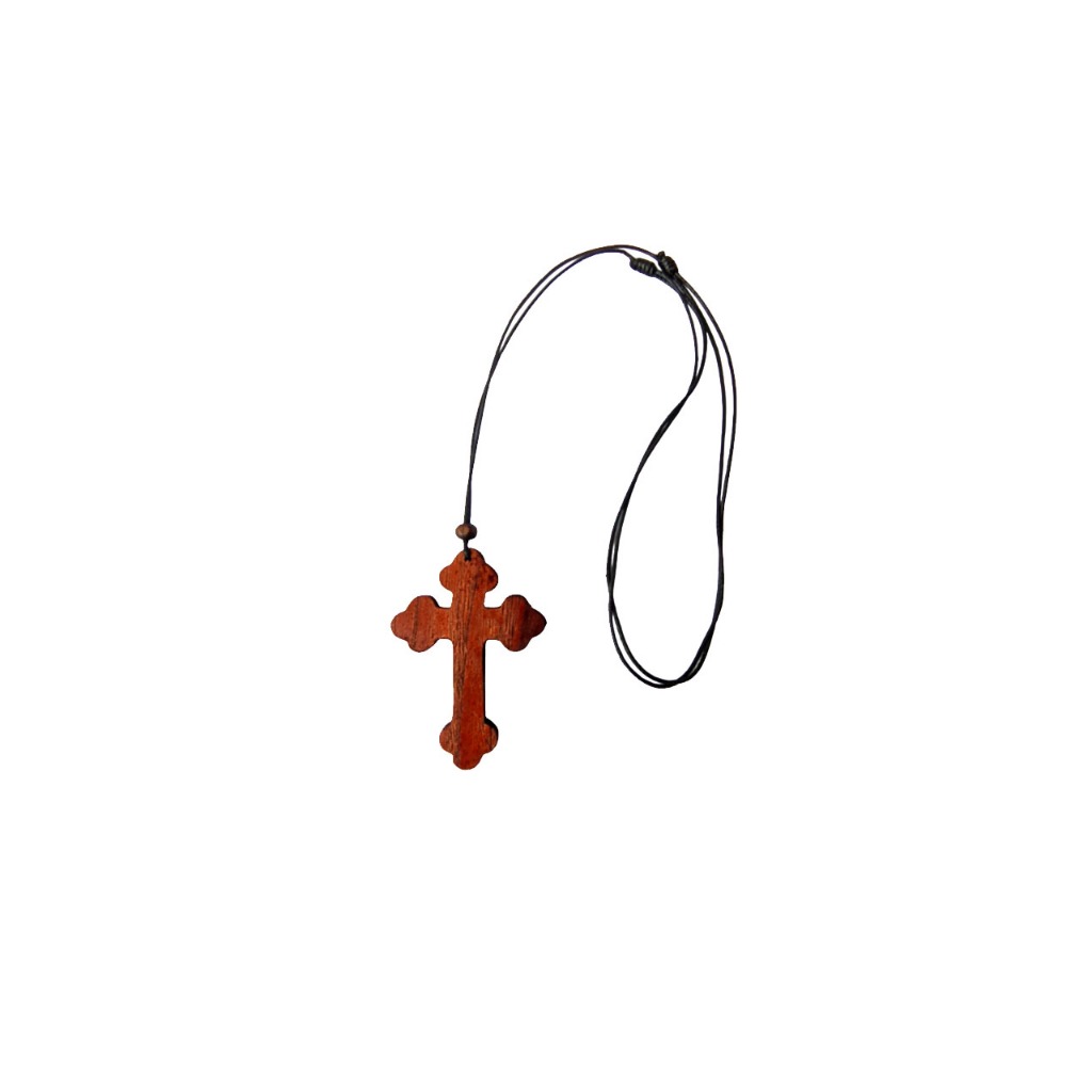 kalung salib kayu