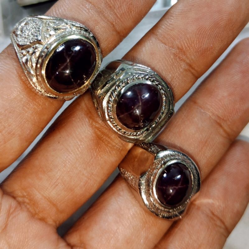 Natural Garnet star Tanjania