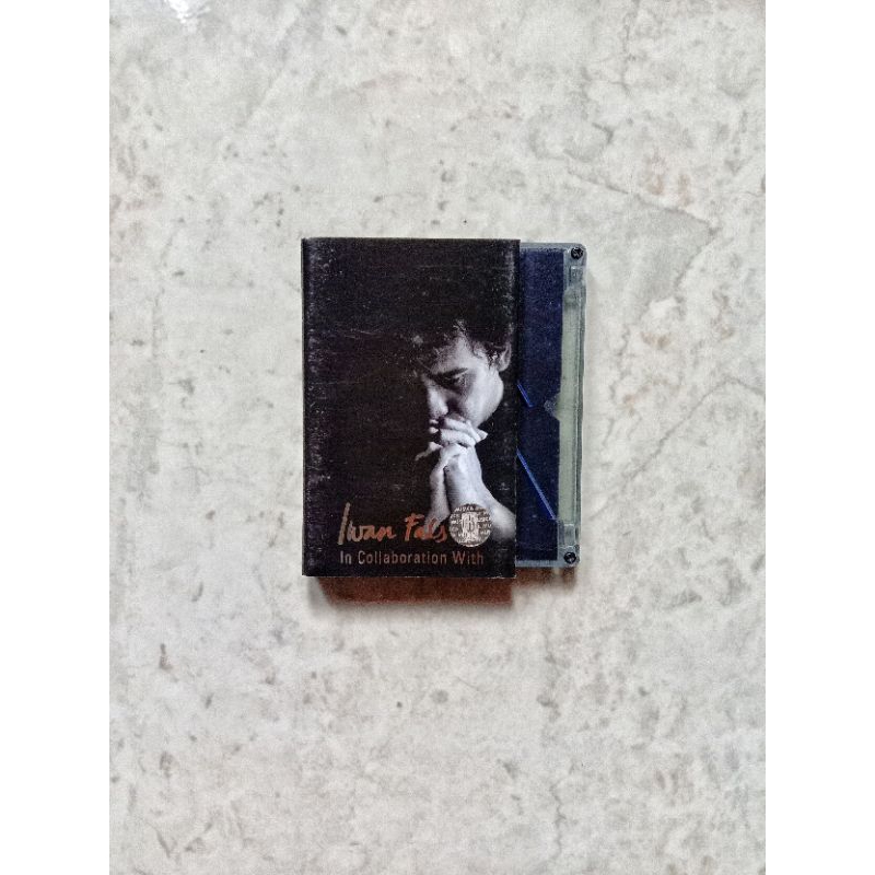 kaset pita iwan fals in collaboration white