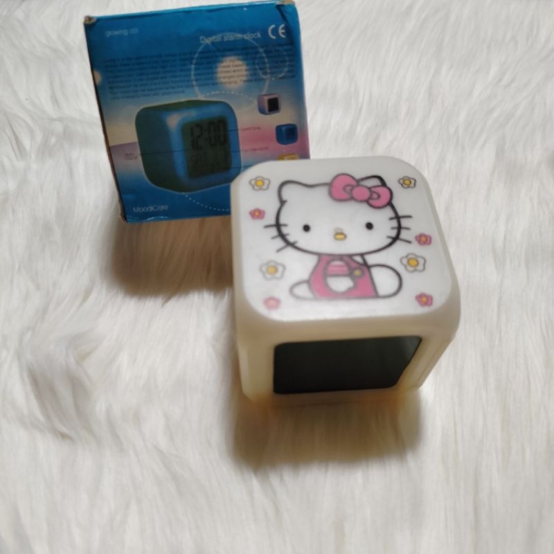 Lampu Tidur + Jam Alarm