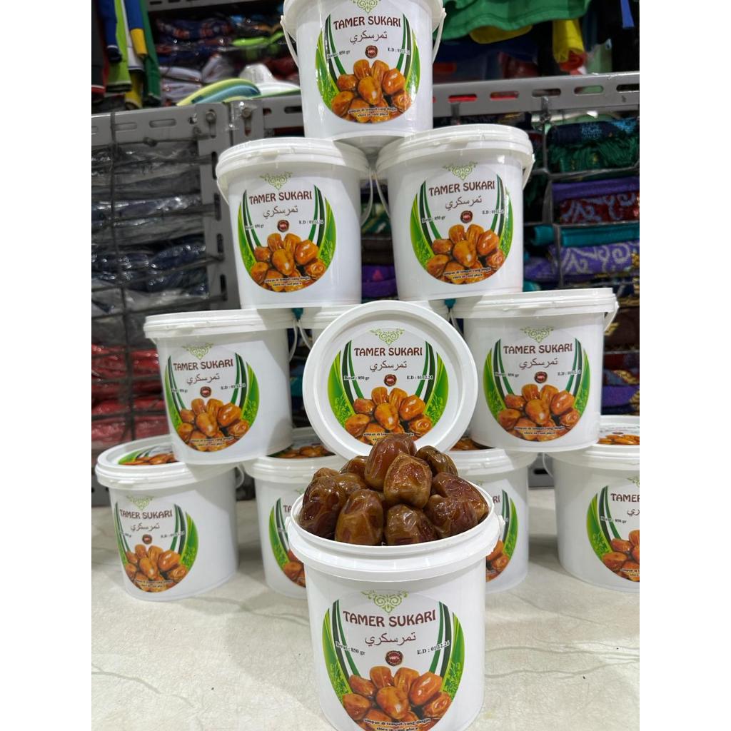 

KURMA SUKARI 850 GRAM MURAH
