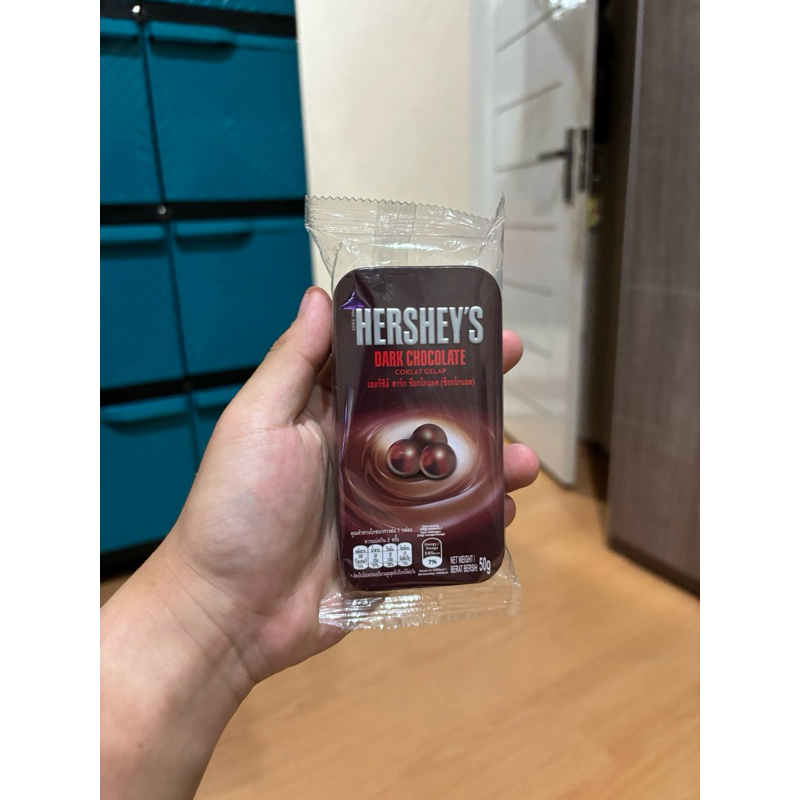 

(READY STOCK) HERSHEYS DARK CHOCOLATE PEARL