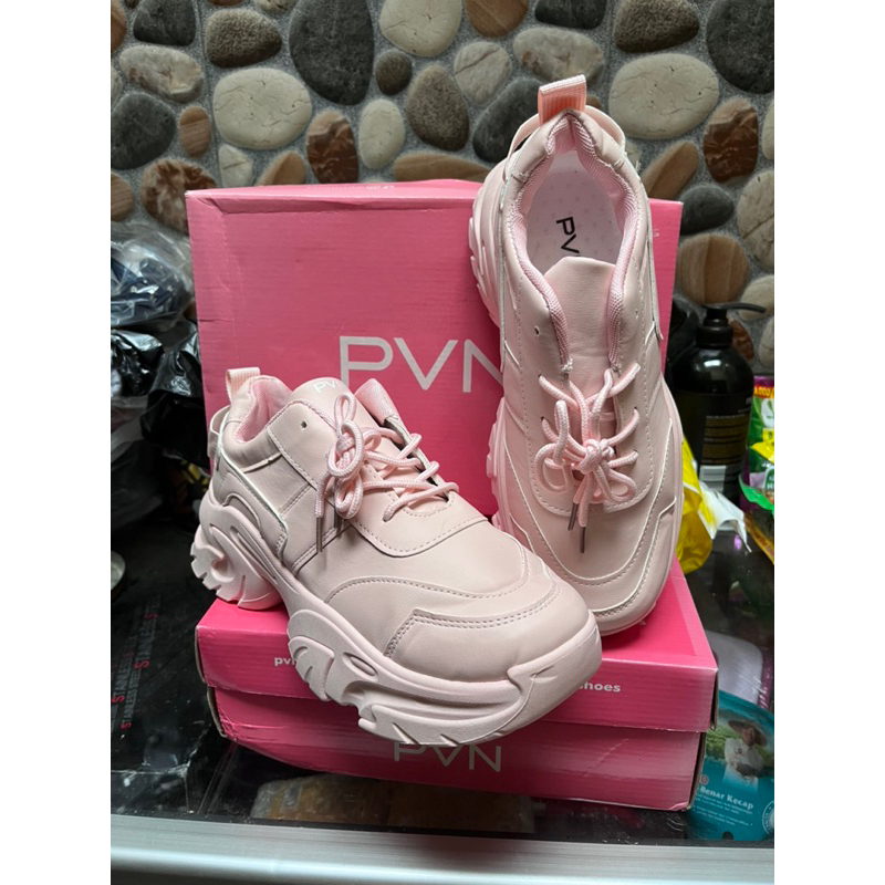 PVN Hyolin Sepatu Sneakers Wanita Sport Shoes 512 Merah Muda