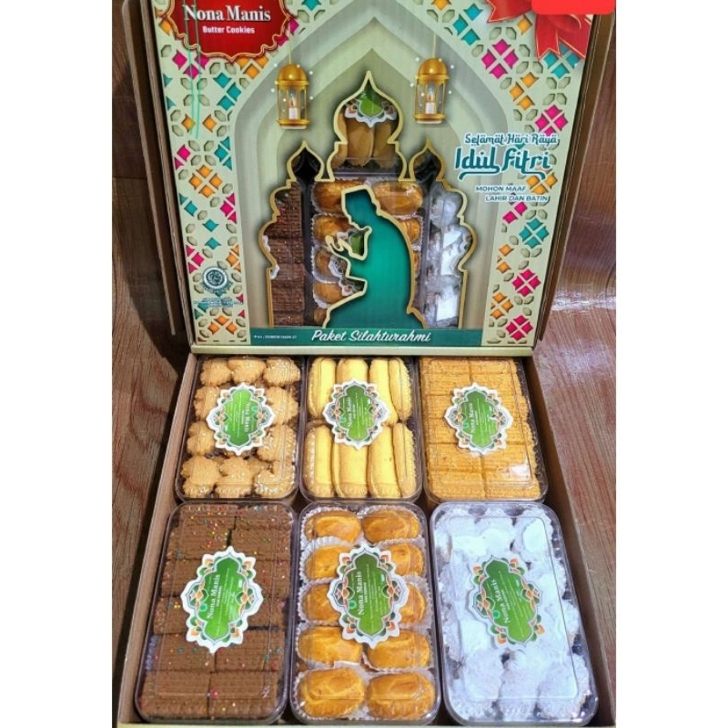 

Paket Kue Kering Lebaran Monaco Nona Manis Kue dan Sirup / Hampers