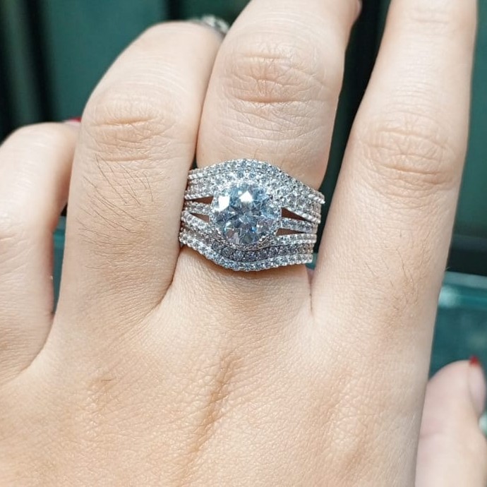 Perhiasan Emas Cincin Wanita Fashion Zircon Emas Putih 17k 75% UK12 5.7gram (CG163)