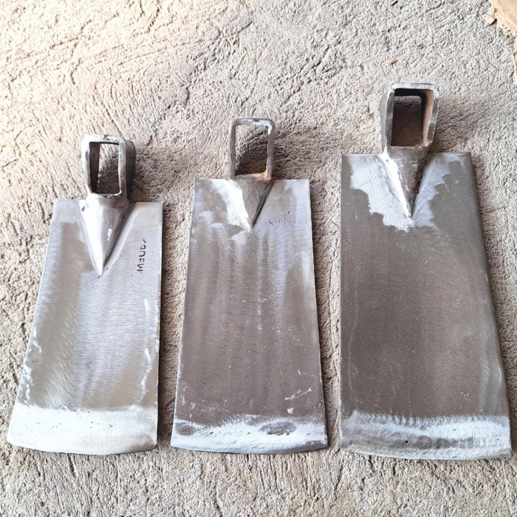 Cangkul ganclong baja tebal serbaguna - pacul baja anti lengket segala tanah