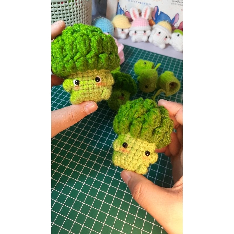 Gantungan Kunci Rajut Brokoli